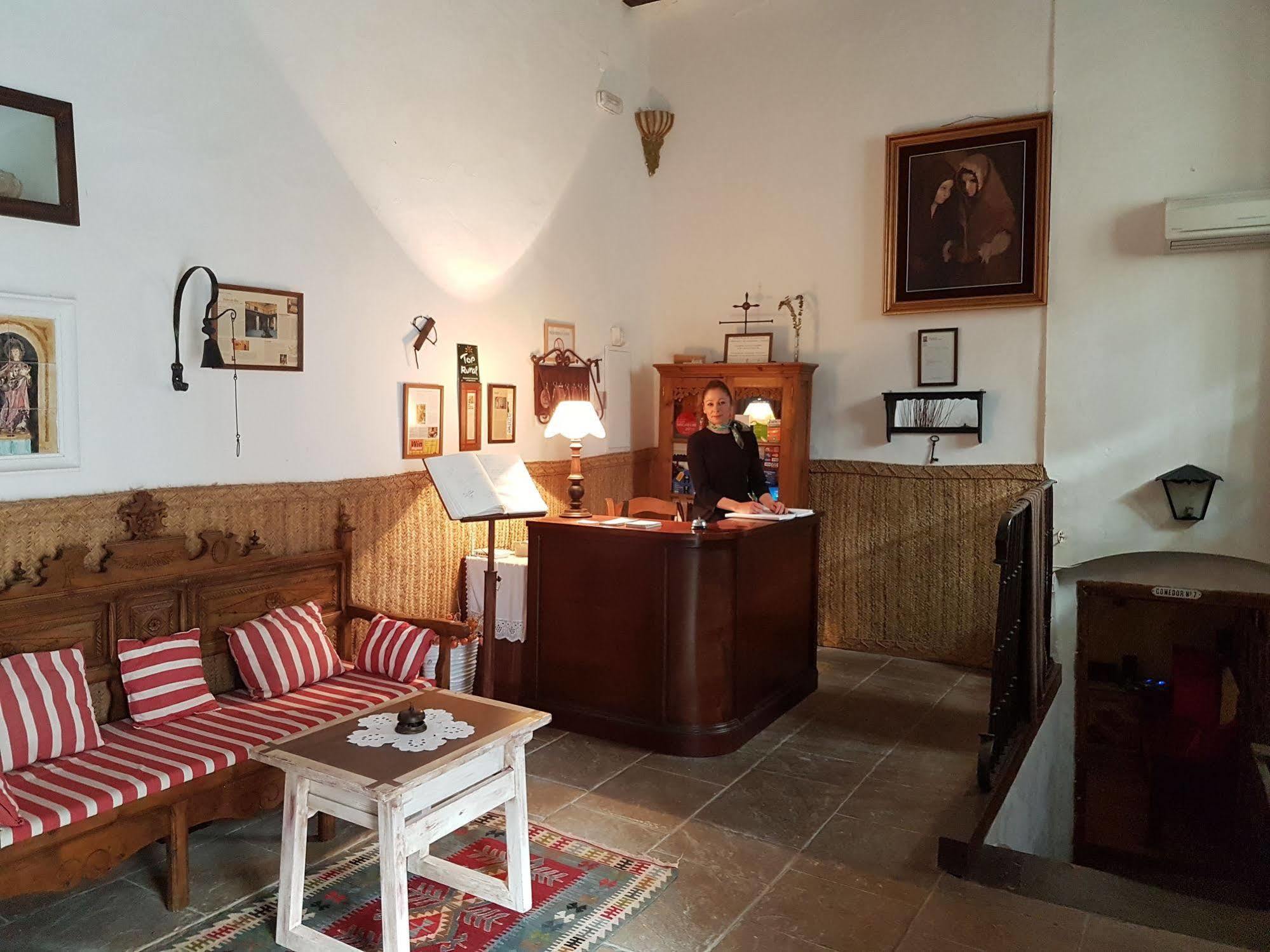 Casa Palacio Conde De Garcinarro Huete Екстер'єр фото