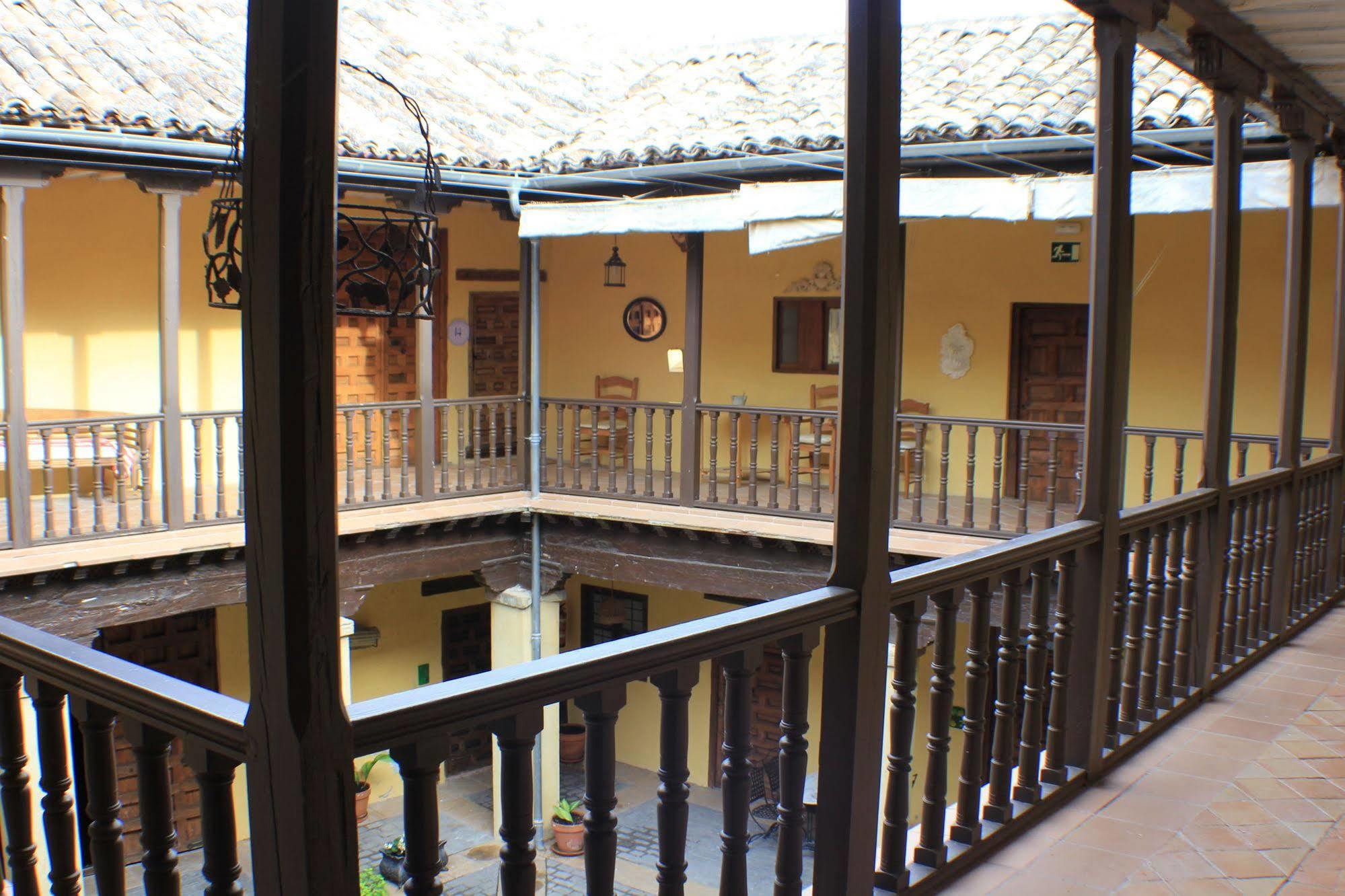 Casa Palacio Conde De Garcinarro Huete Екстер'єр фото